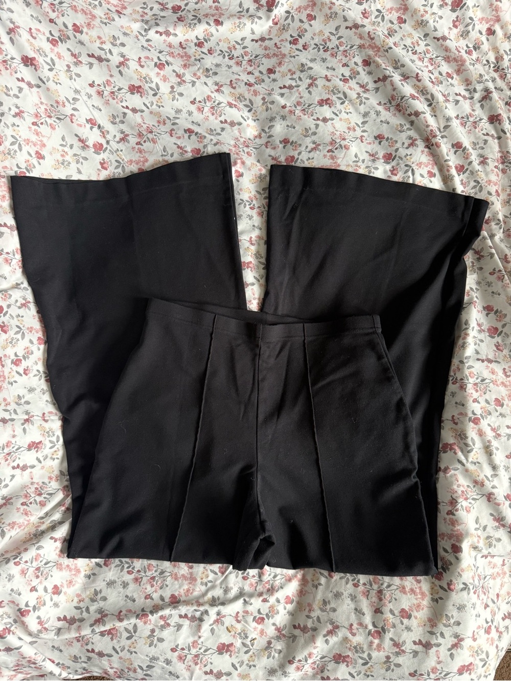 Jones New York Black Wide-Leg Pull-On Pants - Picture 2 of 4